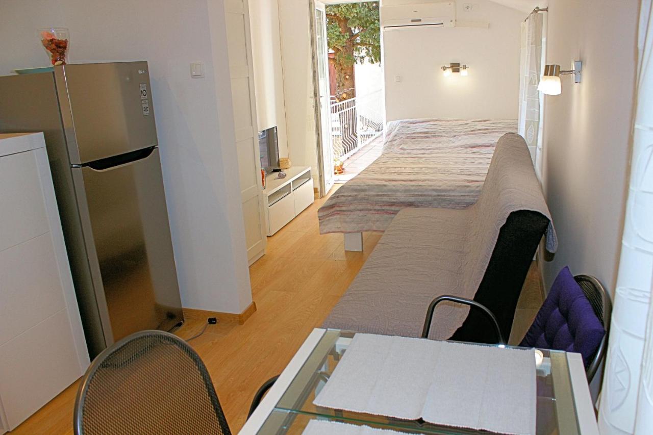 Apartment Studio Olga Novi Vinodolski Exterior photo